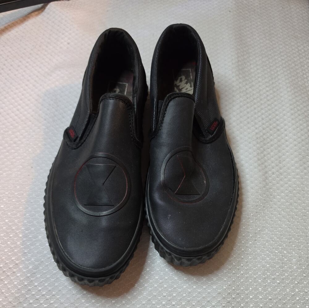 Vans Marvel Black Mens Sneaker Slip-on size 6.5 Non-Slip 36111 AN02 05/21